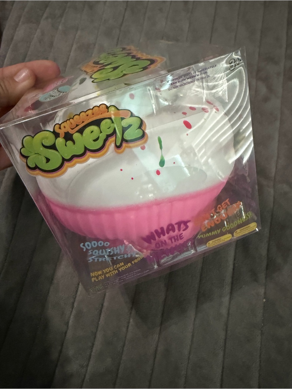 Pink Squeezy cupcake squishy